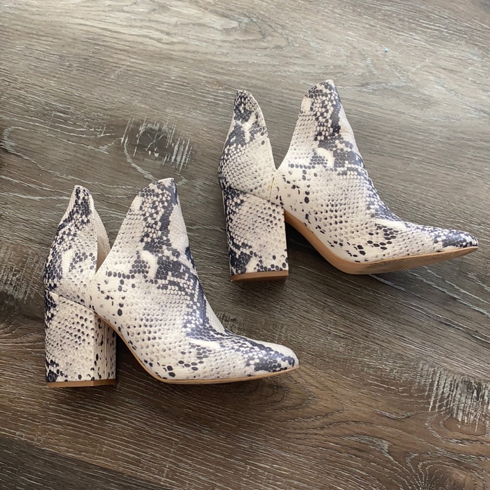 Steve Madden Booties